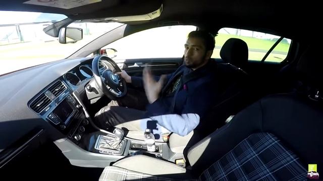 Volkswagen Golf vs Scirocco - Which is King? | LeaseLowdown Vlogs смотреть онлайн