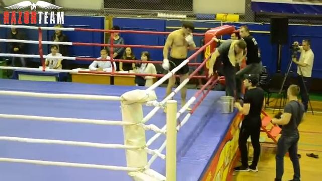 Дебютный бой по мма Бузурков Азиз команад RazorTeam, тренер Разорёнов Юрий смотреть онлайн