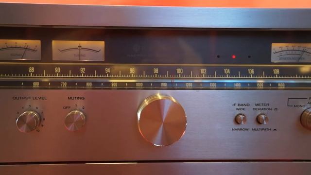 Kenwood KA-8300 Amplifier And KT-8300 Tuner Demonstration