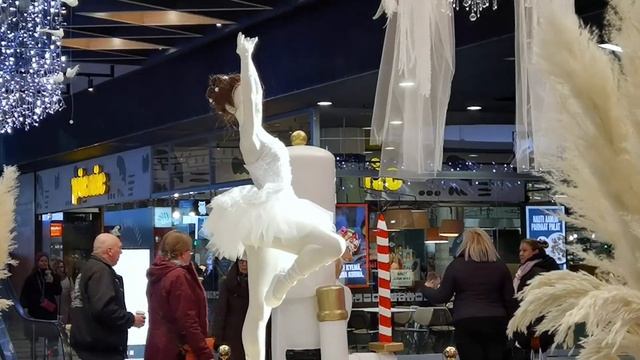 ХЕЛЬСИНКИ, KAMPPI, ЩЕЛКУНЧИК. УКРАШЕНИЯ К РОЖДЕСТВУ. смотреть онлайн
