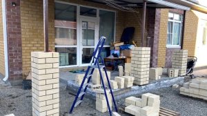 Терраса к дома из кирпича(летняя)