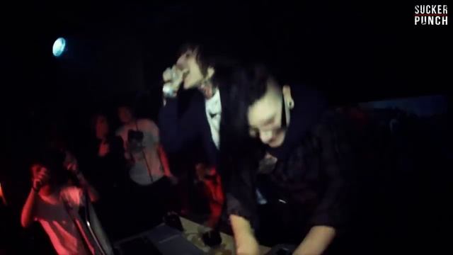 SUCKERPUNCH RAW // SKRILLEX playing @ FATHER ft. Oliver Sykes смотреть онлайн