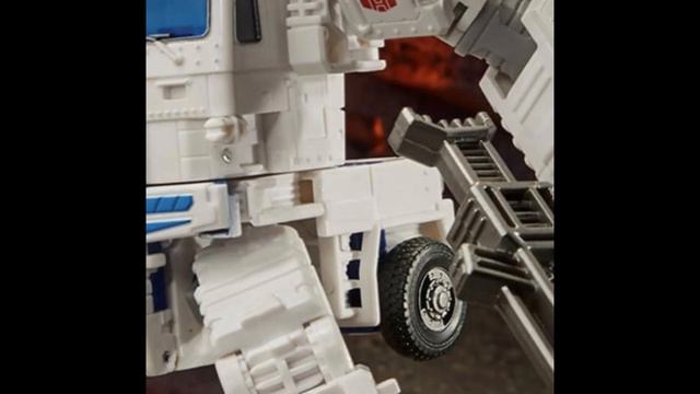 TRANSFORMERS - HAS HASBRO LOST THE PASSION & NEW KINGDOM OFFICIAL RELEASE смотреть онлайн