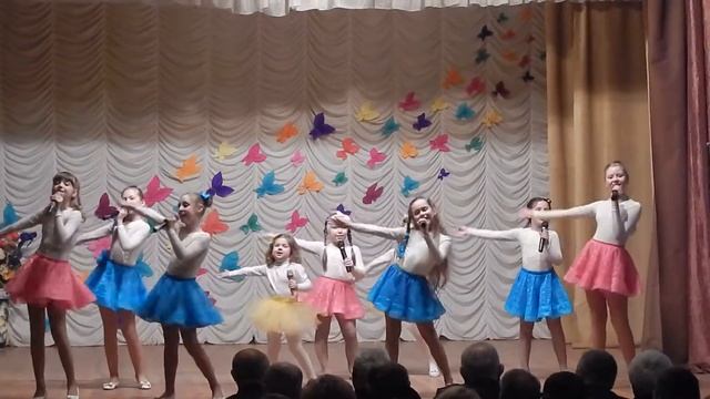 Колисаночки "Здравствуй, праздник" Cover смотреть онлайн
