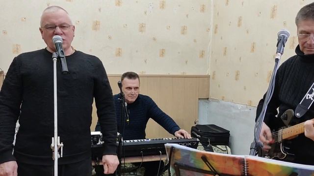 "Ёлочка" Муз. Ю.Клинских, слова З. Александрова, С.Север смотреть онлайн