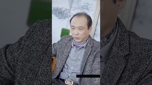 高家慶功宴上，男子送來一口喪鐘，原來他是震懾九州的神王，十年前華家因高家毀於一旦，骨灰全部被砸，他隱姓埋名十年踏入無上天人境，現在回來算賬了！ смотреть онлайн