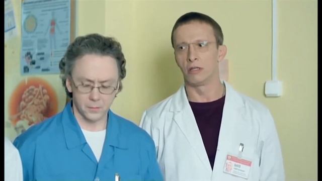 Ты больше на бабушку похож