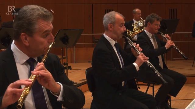 Schumann's 3rd Symphony, Horn Solo смотреть онлайн