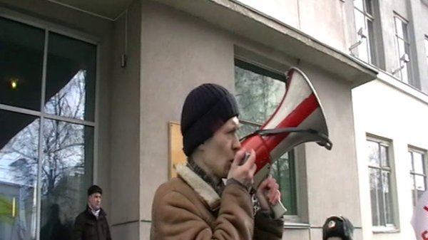 Бунт пенсионеров  против губернатора и ЕР в г.Новосибирске 1