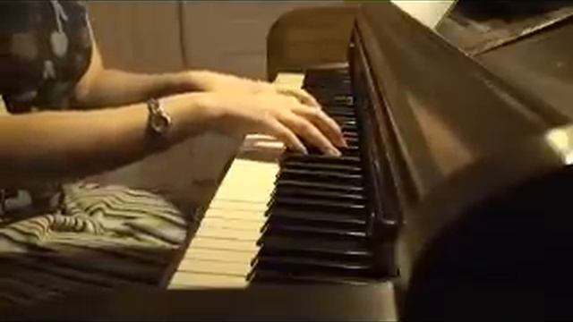 Gladiator - Earth смотреть онлайн