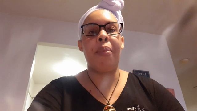 'Sacred Moments' Sunday Greetings with Oracle Phoenix Guide Oct 3rd 2021. смотреть онлайн