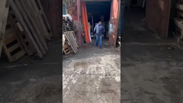 Упаковка товара на складе смотреть онлайн