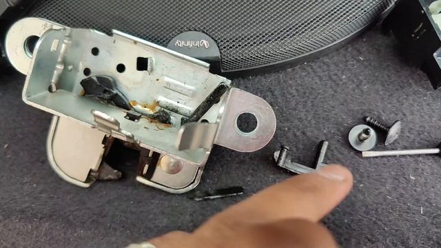 BOOT LID LOCK | TRUNK LATCH REPAIR | HOW TO | VW смотреть онлайн