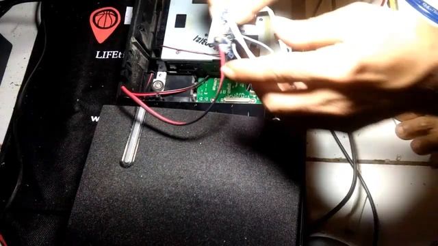 Pasang Modul Resiever Bluetooth Pada Home Teatre MCD388 Philips смотреть онлайн