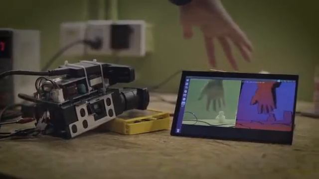 LattePanda Alpha - Soul Of A MacBook In A Pocket-sized Board