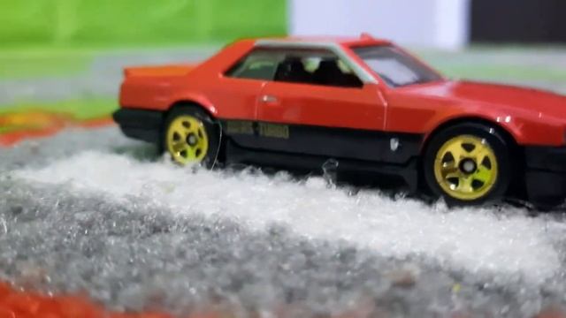 Nissan Skyline R30 RS Turbo 4 Valve DOHC смотреть онлайн