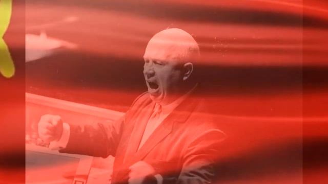Ленин. Сталин. Партия. Комсомол. Пионерия. Всё это в песне "Кремлёвская колыбельная" Карта Марта. смотреть онлайн