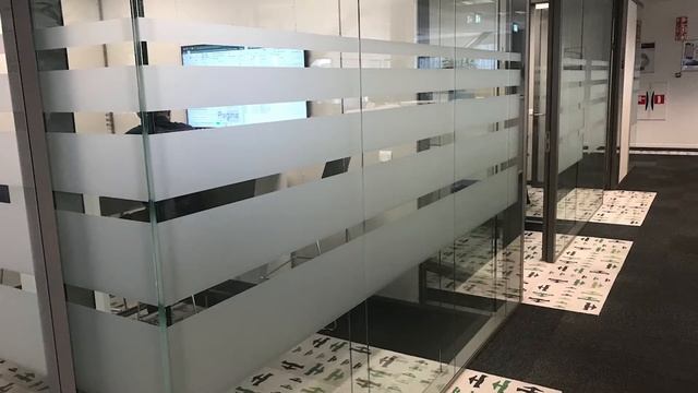 Zandstraaleffect folie GlassCover etched смотреть онлайн