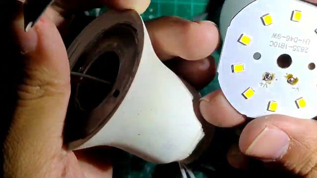 SERVIS LAMPU LED PHILIPS 10 WATT MODEL BARU смотреть онлайн