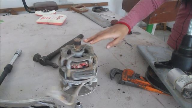Reparacion de Lavadora Acros Redonda/Cambio de Piezas Nuevas смотреть онлайн