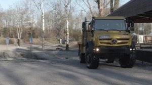 Mercedes Unimog-Zetros in Action