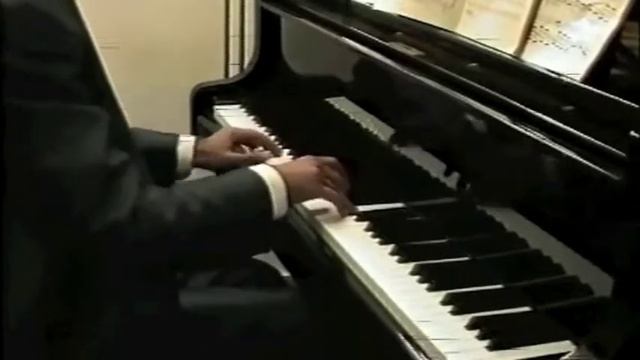 F.Chopin Mazurka op°67 n°4 (postuma) смотреть онлайн