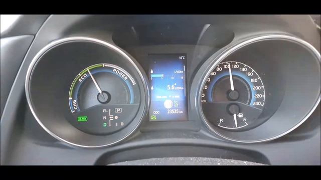 Toyota Auris Touring Híbrido (Hybrid) 1.8 2018 - Teste Ao Consumo