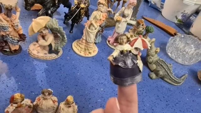 ГОТОВИМСЯ К ПЕРЕЕЗДУ| РАЗБИРАЕМ КНИЖНЫЙ ШКАФ И СЕРВАНТ смотреть онлайн