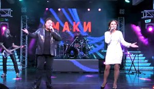 Раньше Эта песня Звучала из Каждого Магнитофона!