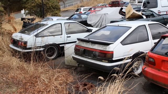 Abandoned Honda Integra DC2 Type R - Race-Spec and Mugen Accessorised смотреть онлайн