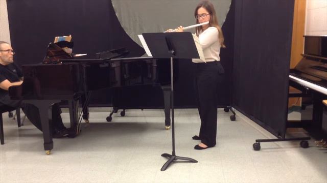 Classics Alive Young Artists Competition - Anna Martone смотреть онлайн