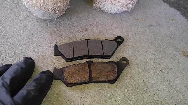 Jaysbigadventure  BMW K1600 Rear Brake Pad Replacement