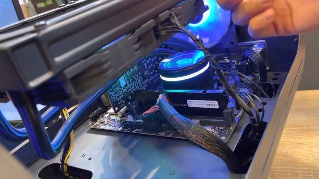 โปรพิเศษ i3 10105F GTX1660S Ram16G จอ24” смотреть онлайн