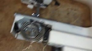 Замена шестерни привода челнока на Janome вертикальный челнок.