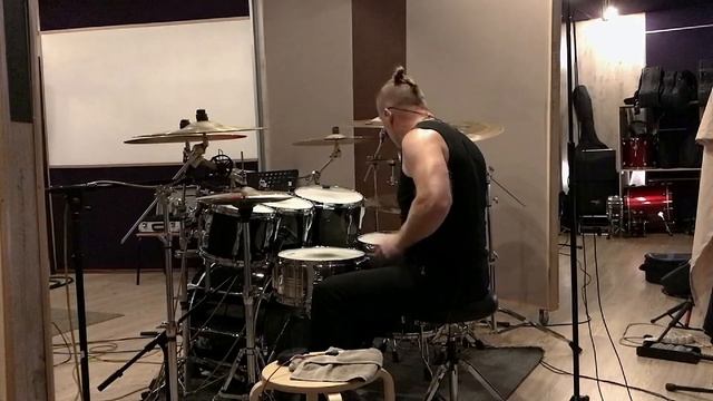 Секира рубит (РАММШТАЙН cover). Бонус трэк с альбома "ПАРАД НЕЧИСТОЙ СИЛЫ"(ноябрь 2022 года). смотреть онлайн