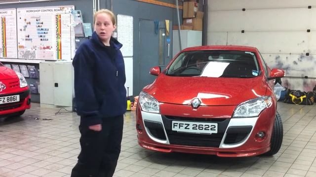 Charles Hurst Renault - Winter Vehicle Safety Tips - Tip1 смотреть онлайн