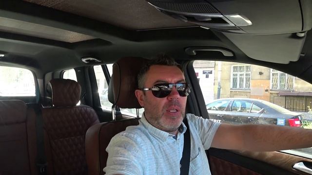 Один рабочий день: замена аккума, езда без учёта, отправка Мерседеса. смотреть онлайн