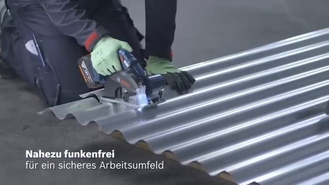 Bosch Akku-Metallkreissäge GKM 18 V-LI Professional смотреть онлайн