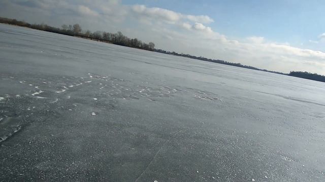 Ловим окуня на безмотылку в Феврале смотреть онлайн