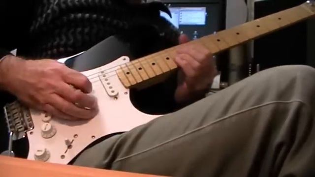 Shielded strat with bridge humbucker demo смотреть онлайн