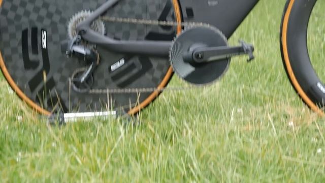 Kim Morrison's Scott Plasma 6 | GTN's Pro Bike Check From Outlaw Holkham 70.3 смотреть онлайн