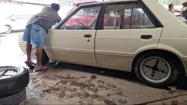 New Shoes! смотреть онлайн