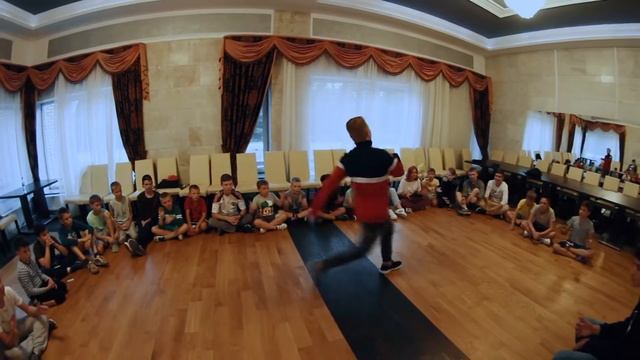 ЛЕТНИЙ БРЕЙК-ДАНС ЛАГЕРЬ THIRTEEN LINE 2016 смотреть онлайн