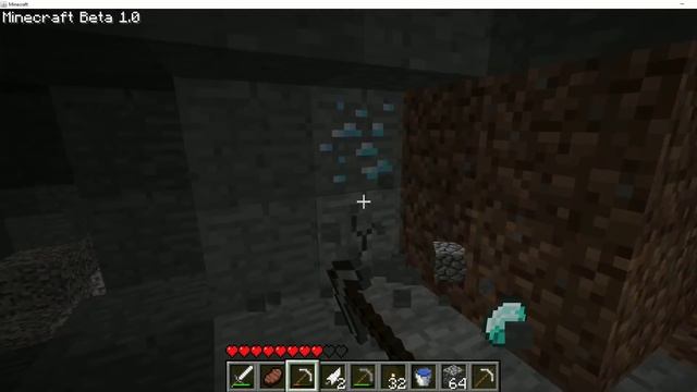 Playing Minecraft As It Was 10 Years Ago - NO Updates смотреть онлайн