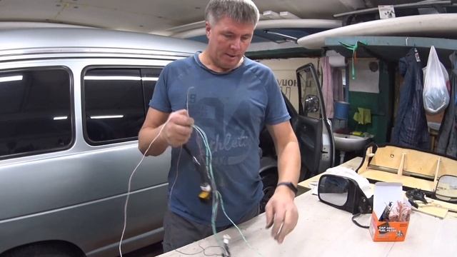 Установка электрических зеркал от пассажирского Town Ace, на грузо-пассажирский. смотреть онлайн