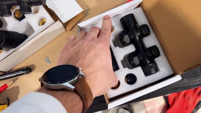 ТОП-РЕШЕНИЕ В РЕМОНТЕ. ПЕРЕНОС ВЫВОДОВ ПОД РАДИАТОРЫ С ПОЛА НА СТЕНУ. ПОЛНЫЙ ПРОЦЕСС | Серия 22 смотреть онлайн