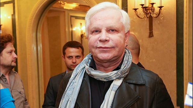 Готовятся к прощанию...Сегодня сообщили о состояние Бориса Моисеева... смотреть онлайн