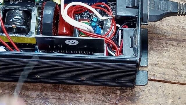 50Hz/60Hz Power Inverter ?