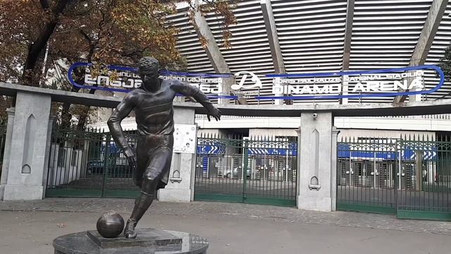 Тбилиси. Золотая биржа. Динамо Арена. Иду в баню. смотреть онлайн