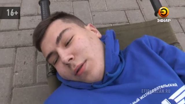 На вокзале "Казань-2" обвалилась крыша, есть пострадавшие, 5 погибших смотреть онлайн